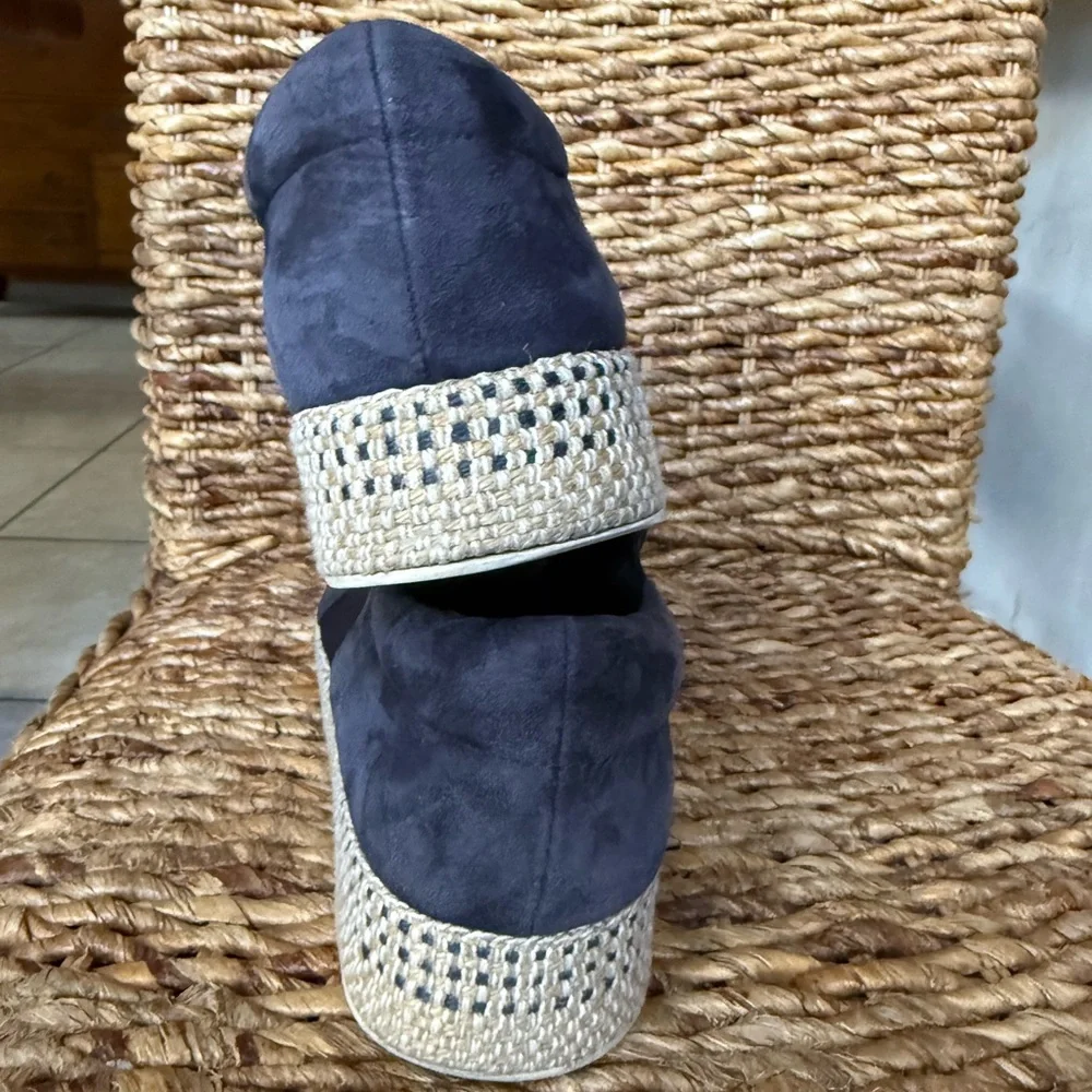 Women’s Vionic Wilden Black Suede Slip-On Platform Espadrille Loafers